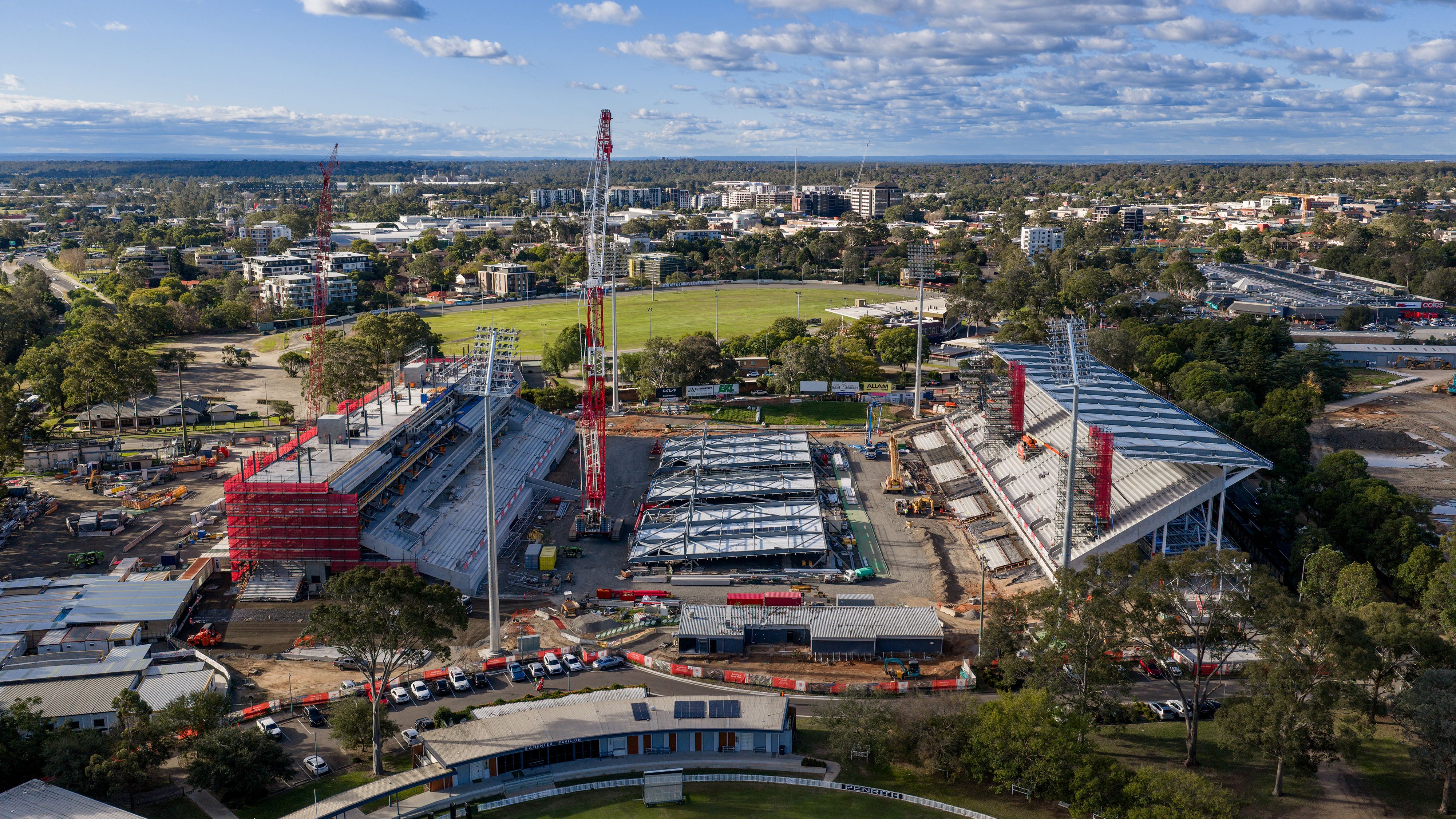 Western Grandstand tops out at Penrith Stadium